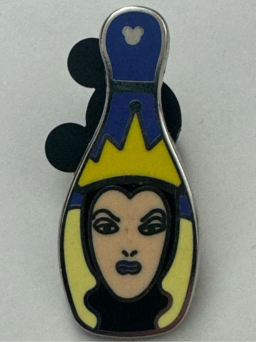 5/$25 Disney Bowling Pin Villains Snow White Evil Queen Pin